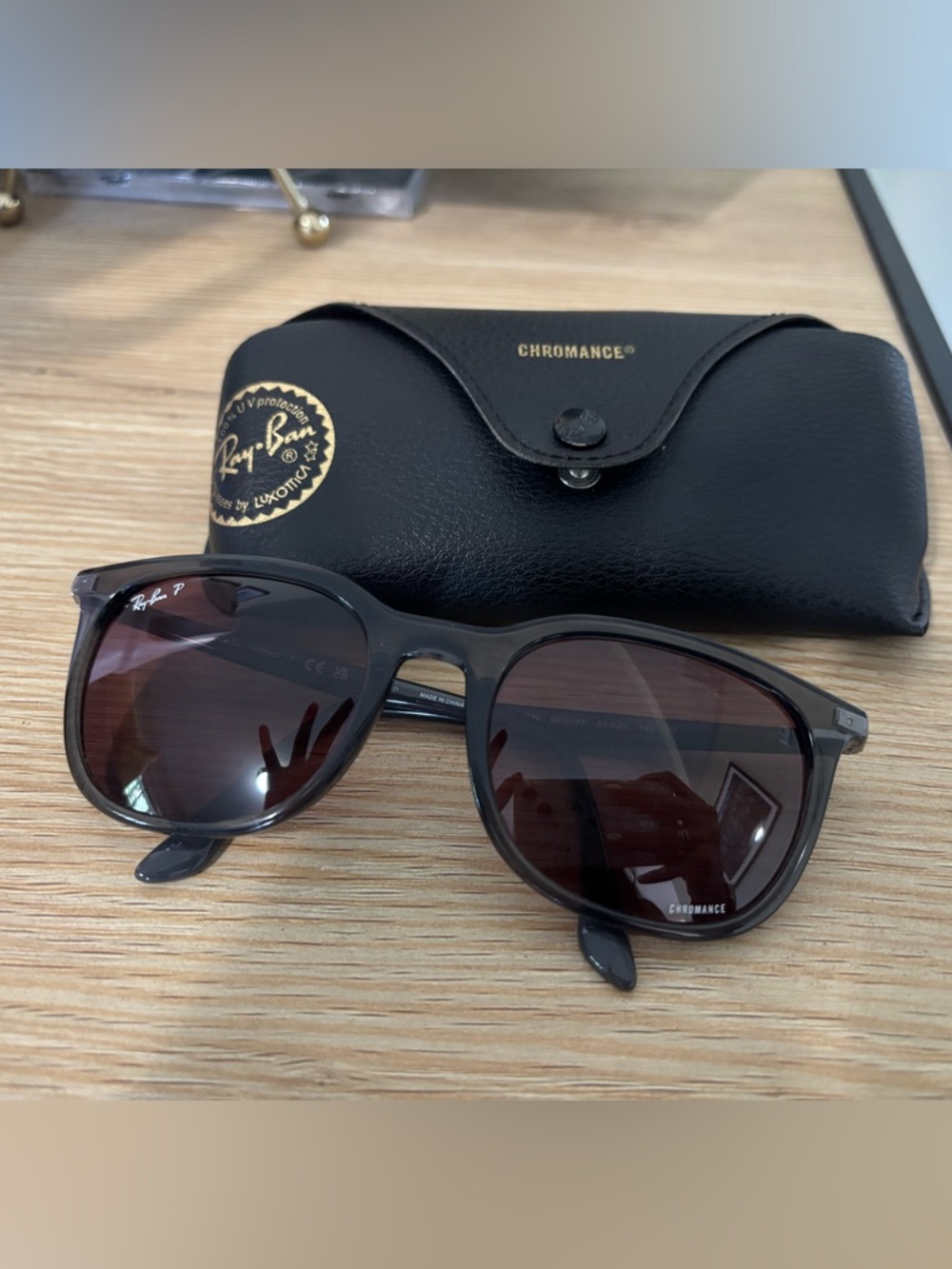 Ray-Ban sunglasses style: rb 4386 6650/af grey frame chromance polarized lenses